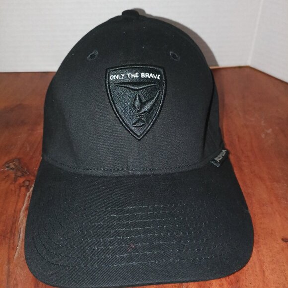 Alpina Black Hat - Only the Brave - Picture 2 of 5